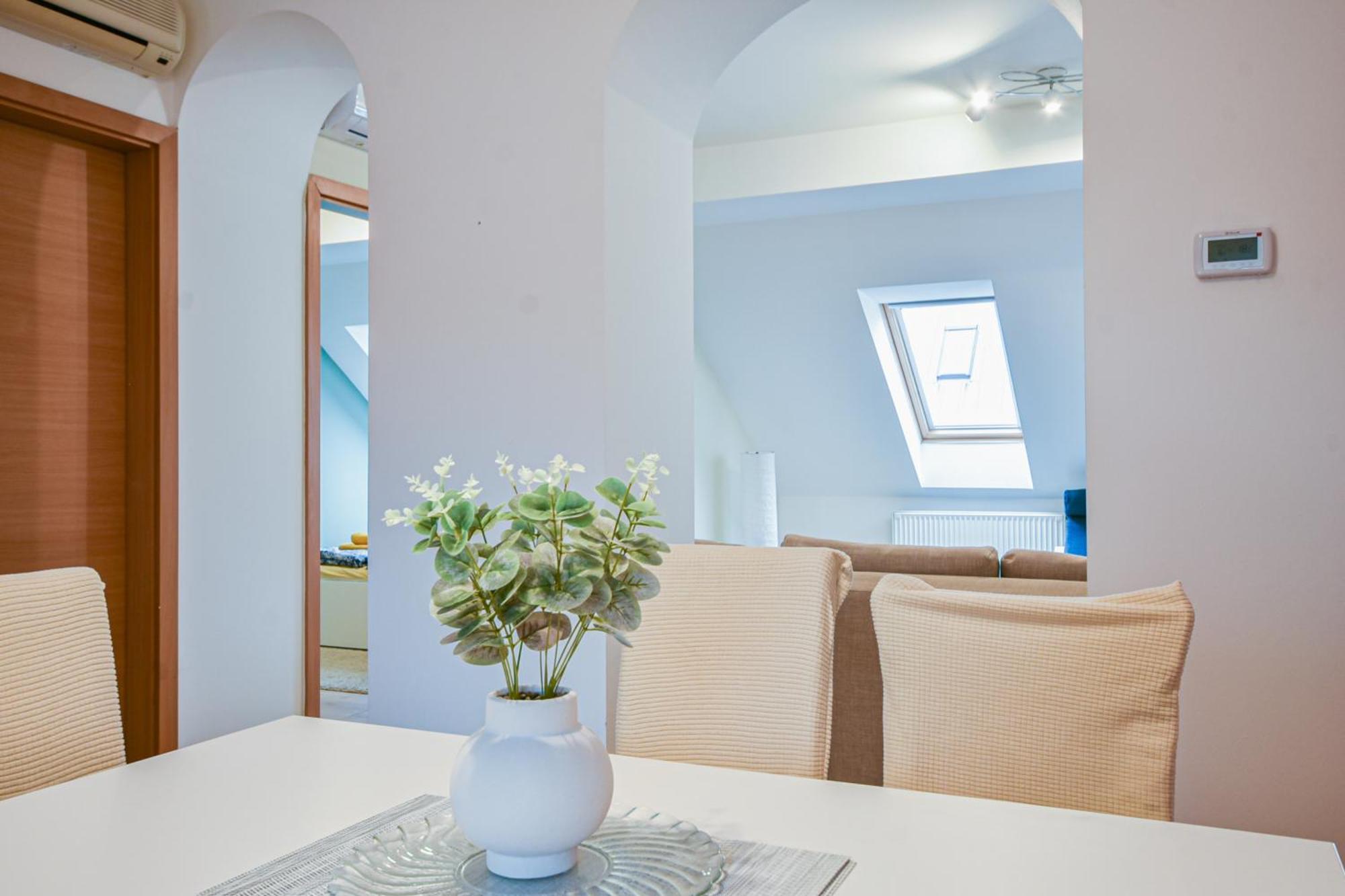 Roof Top Penthouse Lägenhet Budapest Exteriör bild
